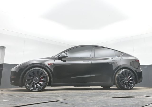 Used 2021 Black Tesla Performance image 41