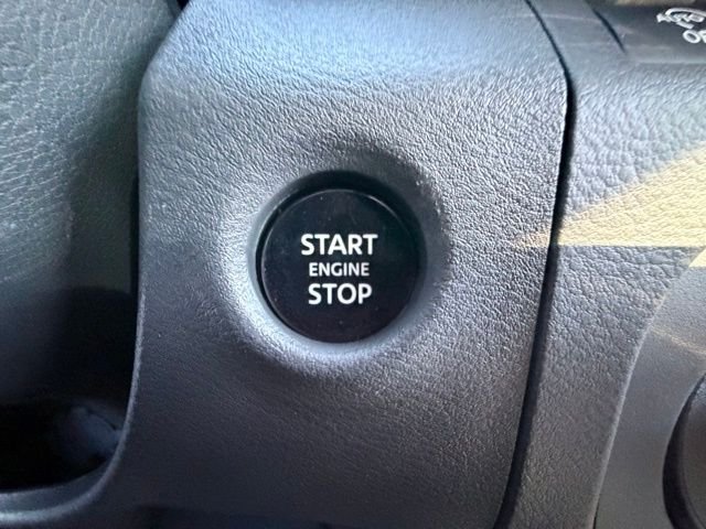 New 2026 Glacier White Nissan Crew Cab SV image 15