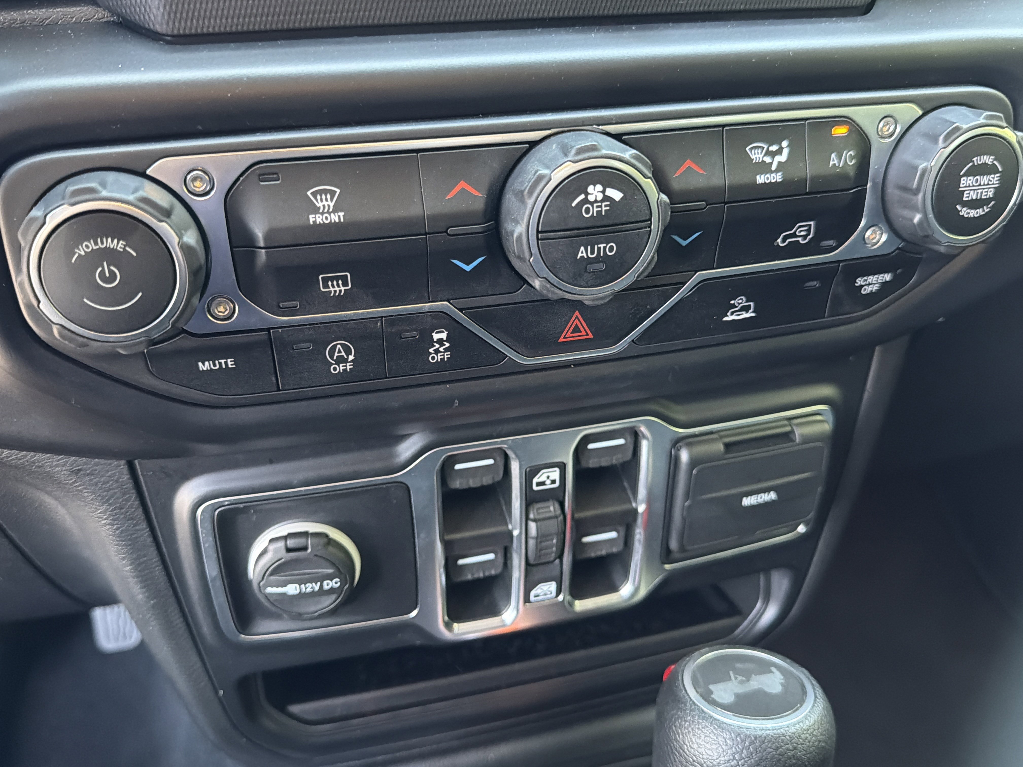 Used 2022 Sting-Gray Clearcoat Jeep Unlimited Sport S image 35