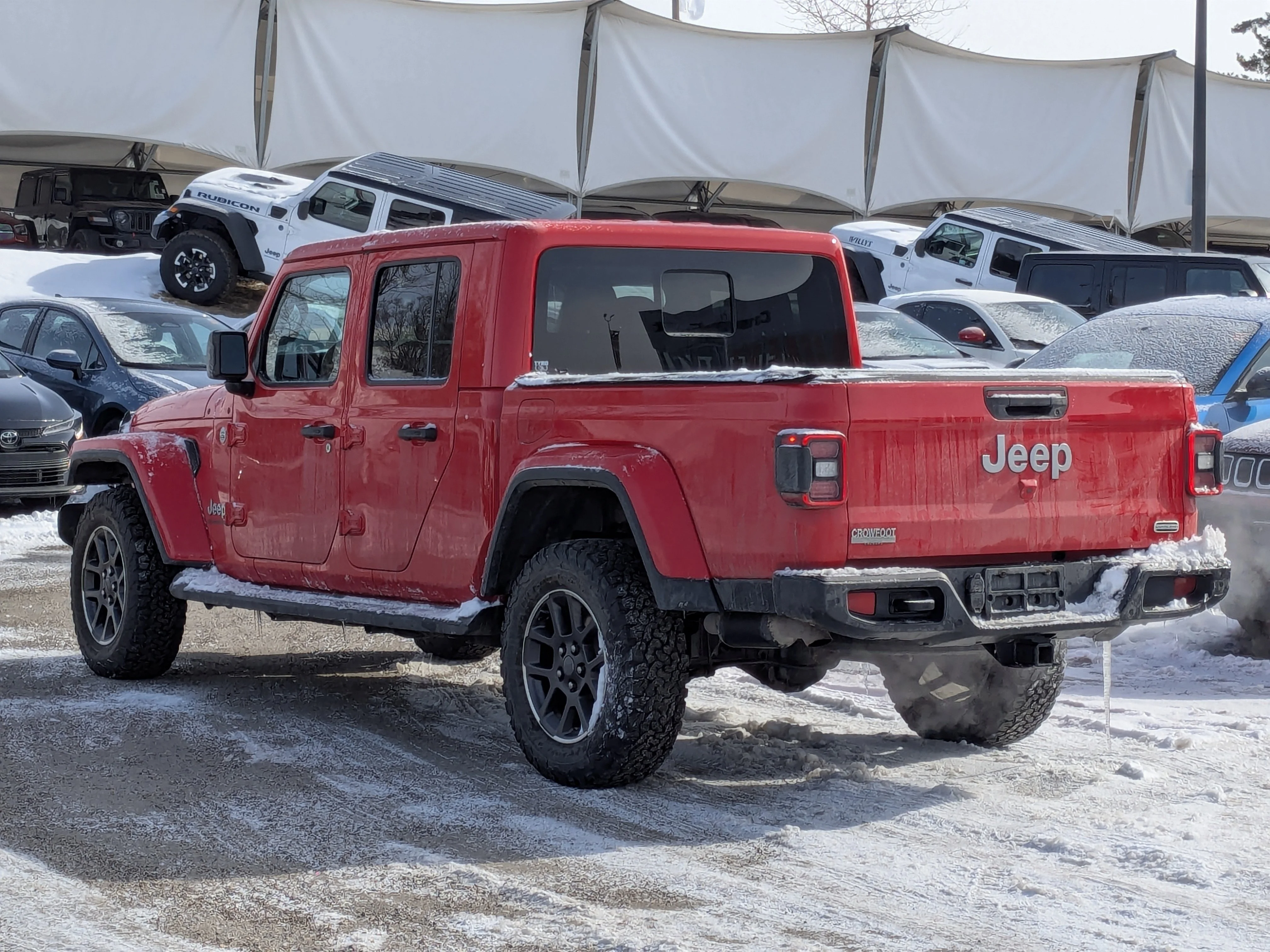Used 2020 Red Jeep Overland - LED Grp - Safety Tec Grp - Advanced Safety - Trailer Tow Grp - Cold Weather. image 6