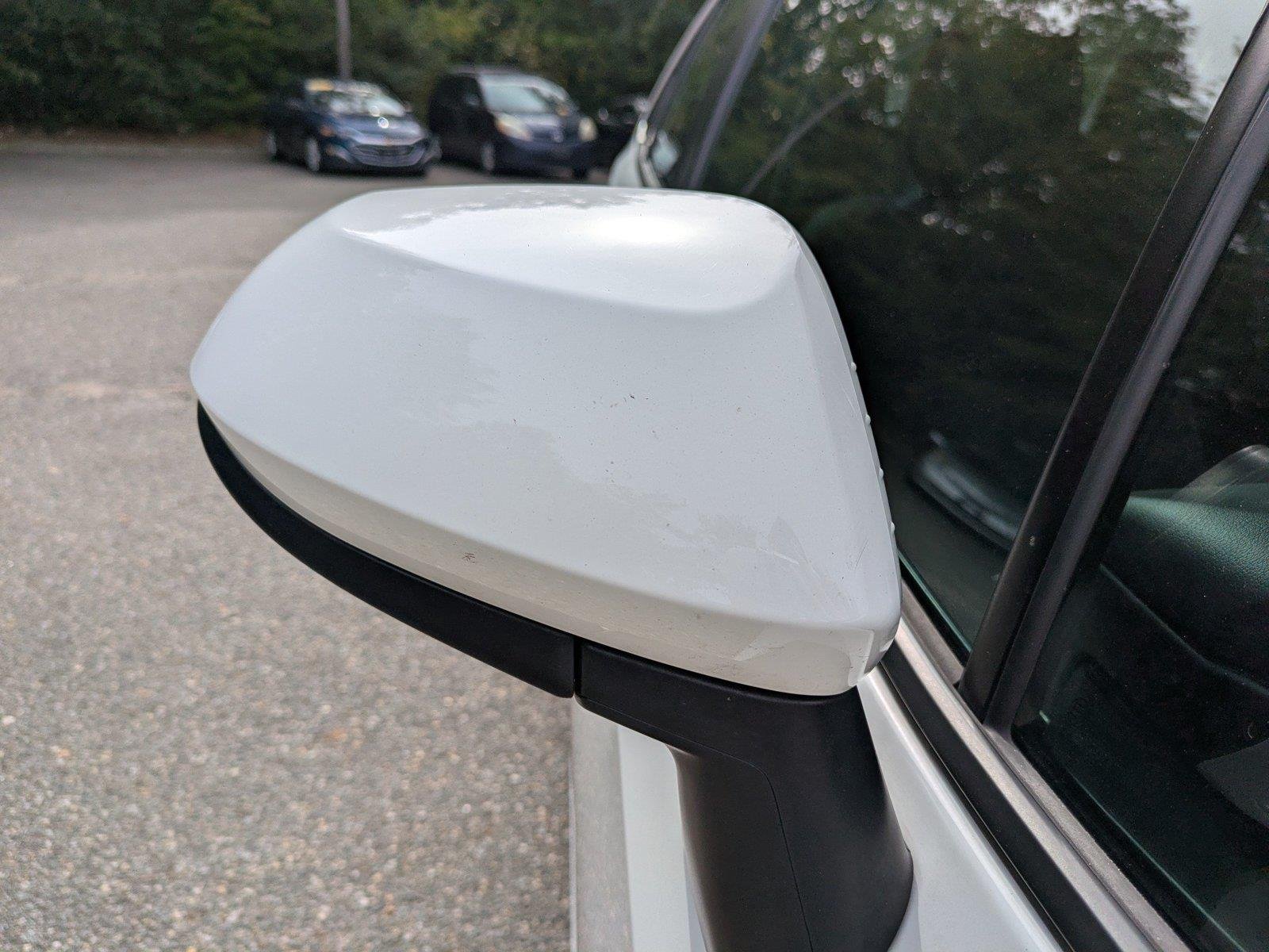 Used 2024  Toyota LE image 12