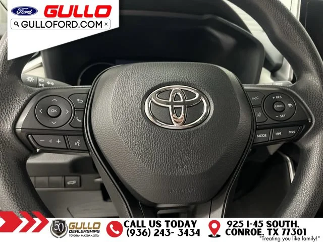 Used 2025 Ice Toyota XLE image 23