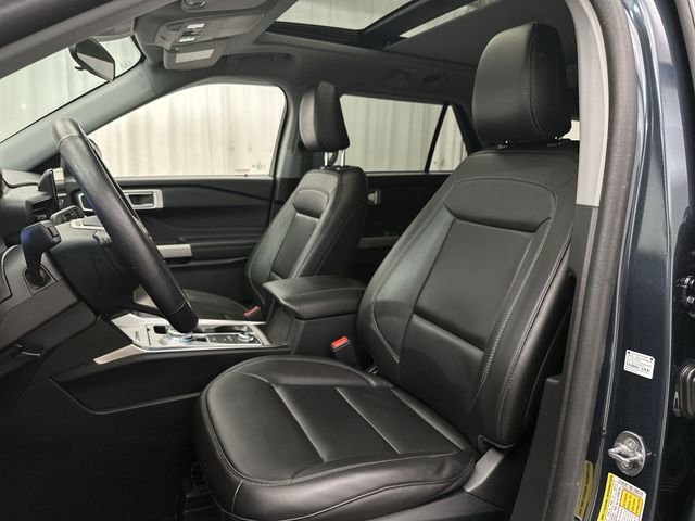 Used 2023 Blue Ford XLT image 16