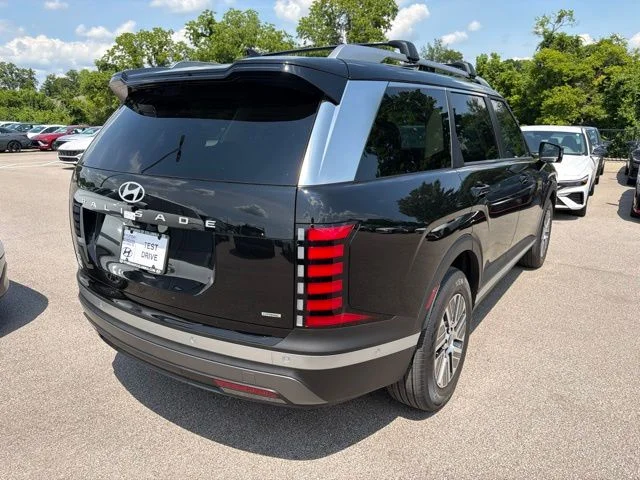 New 2026 Abyss Black Pearl Hyundai SEL Premium image 7