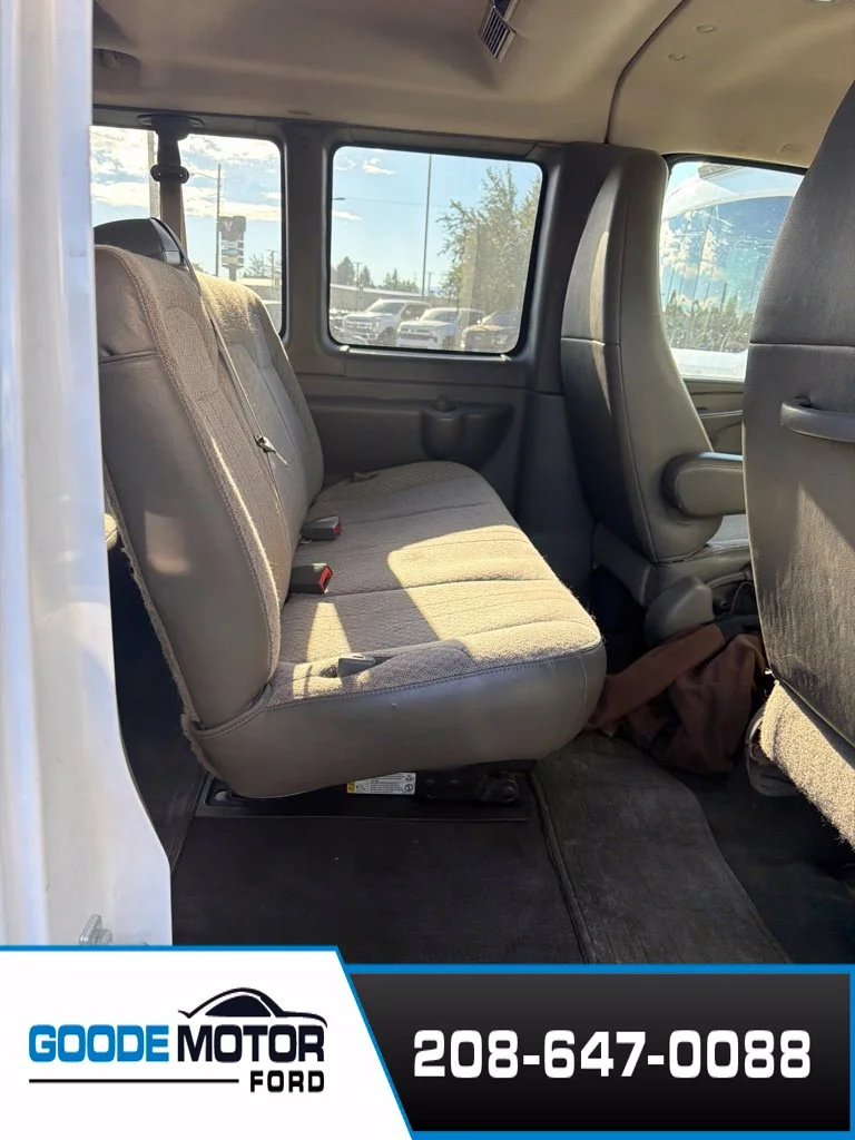Used 2014 White Chevrolet LT image 4