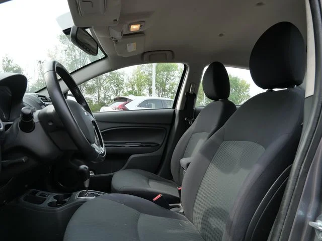 Used 2017 Gray Mitsubishi SE image 15