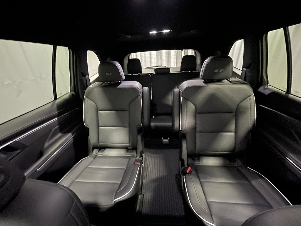 2026 Buick Enclave Sport Touring - Photo 17