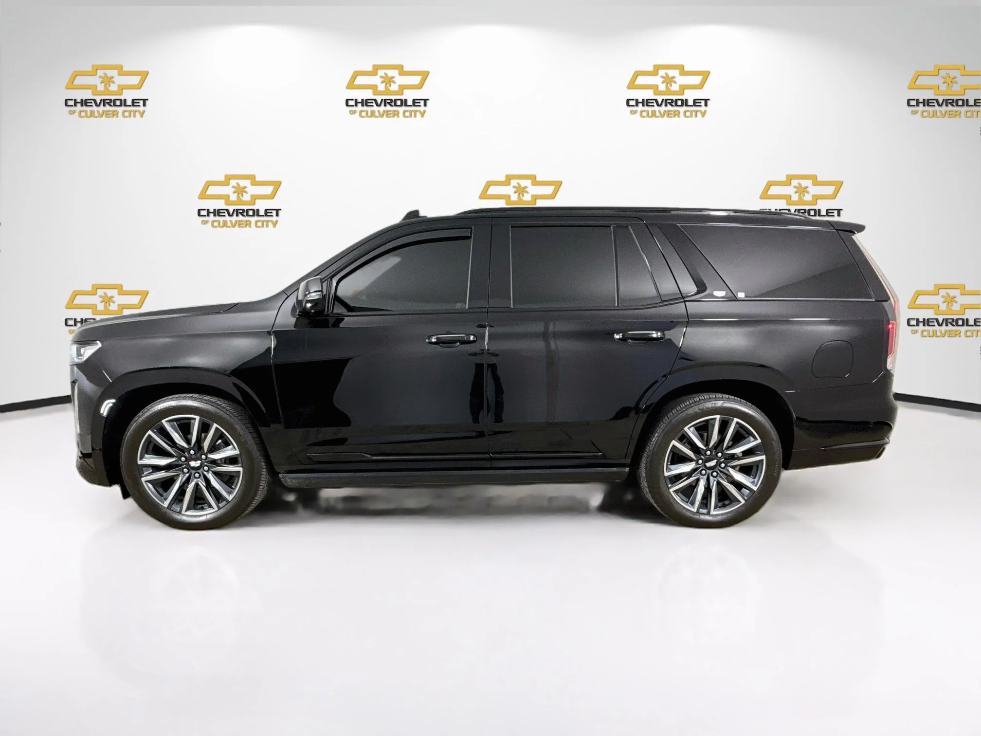 Used 2021 BLACK RAVEN Cadillac Sport Platinum image 5