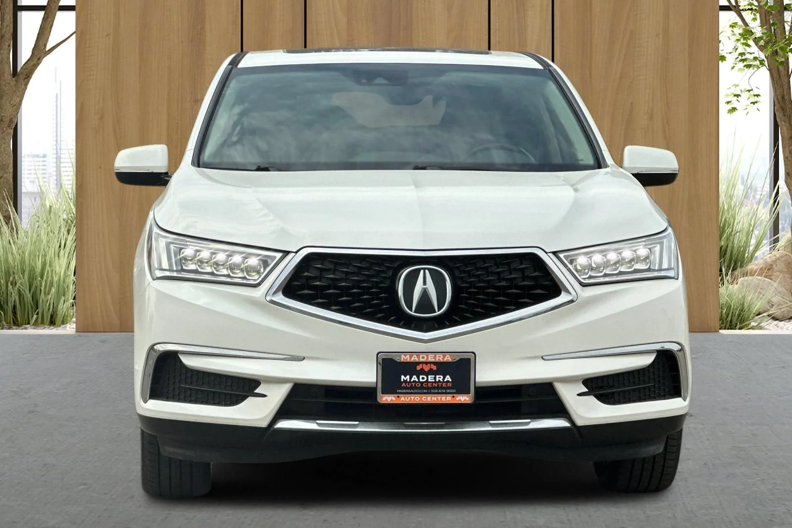 Used 2019 White Acura w/Technology Pkg image 9