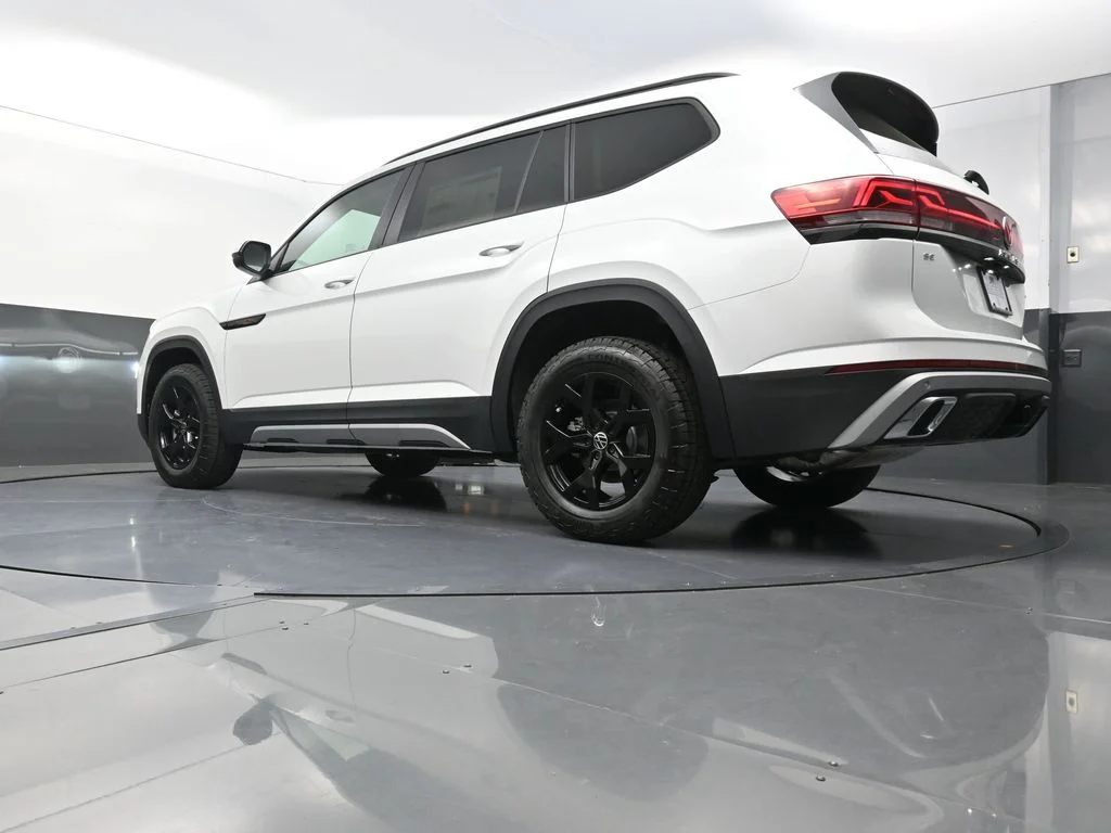 New 2026  Volkswagen 2.0T Peak Edition image 25