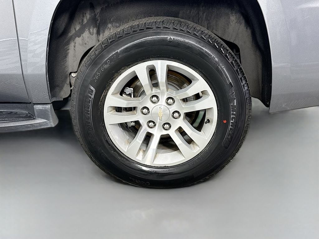 Used 2019 Gray Chevrolet LT image 34