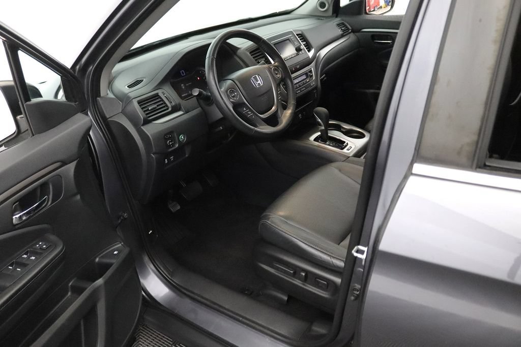 2019 Honda Ridgeline RTL - Photo 17