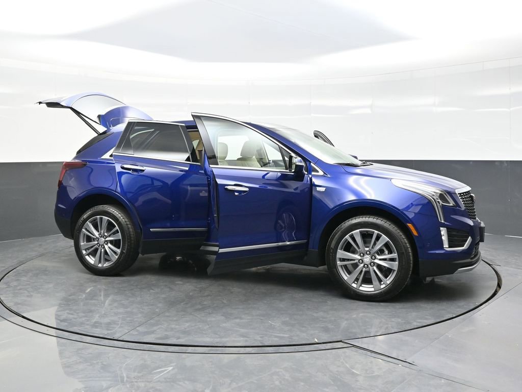 New 2026 Opulent Blue Metallic Cadillac Premium Luxury image 45
