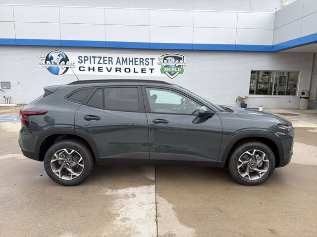 2026 Chevrolet Trax LT - Photo 10