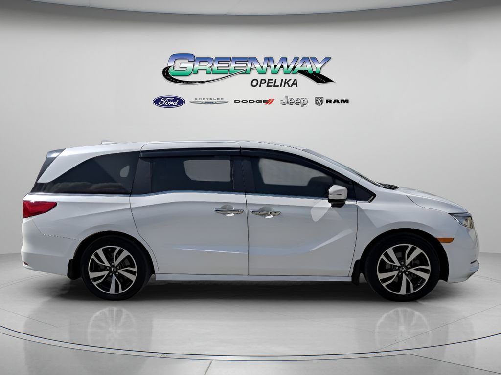 Used 2022 White Honda Touring image 7