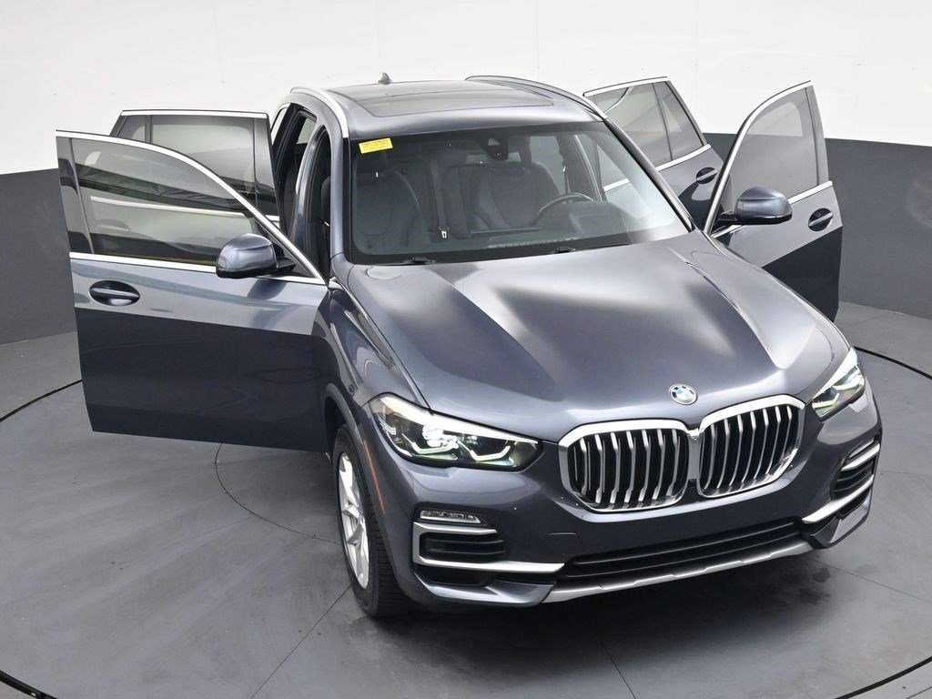 Used 2020 Arctic Gray Metallic BMW xDrive40i image 41