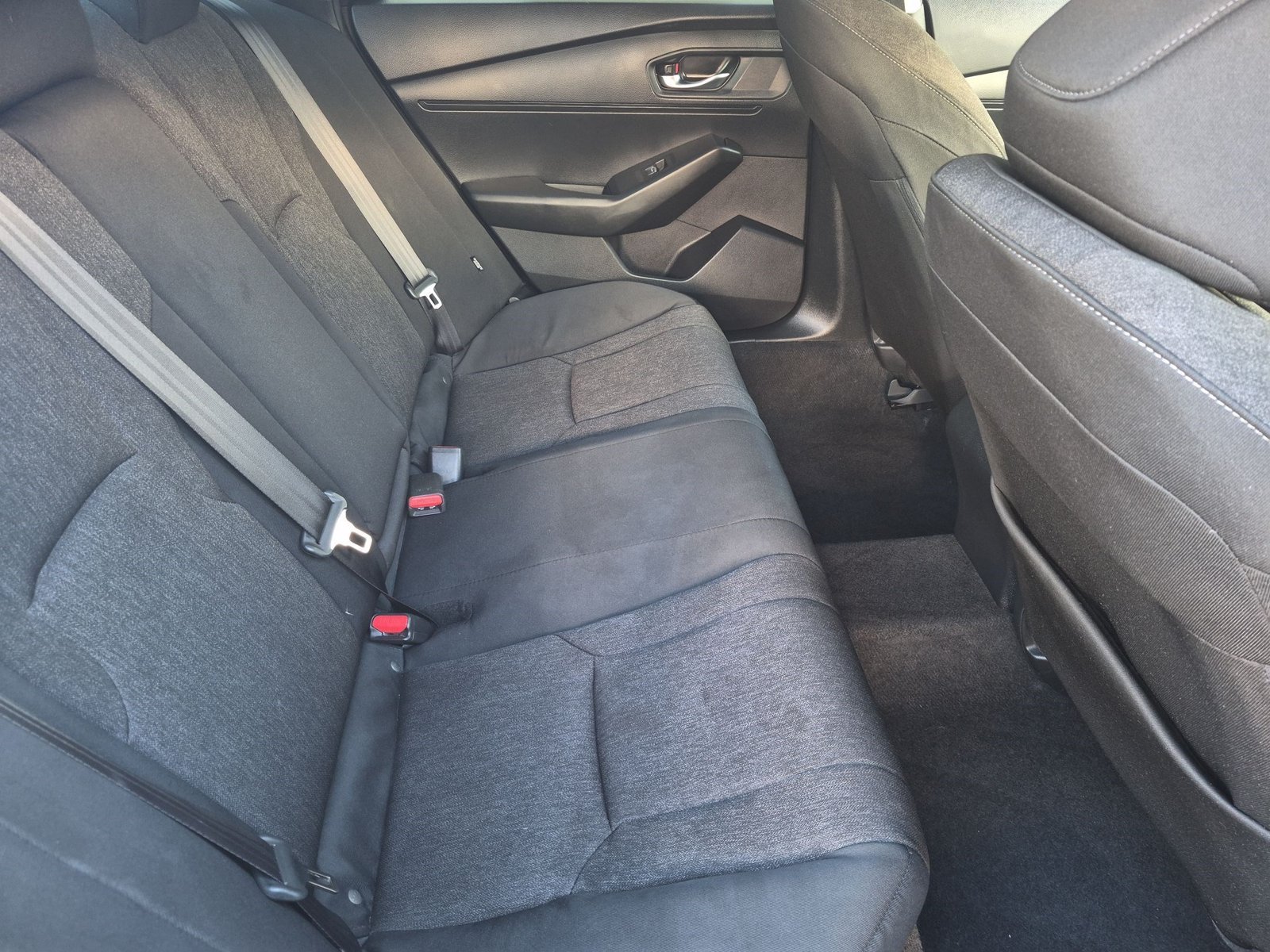 Used 2024 Solar Silver Metallic Honda LX image 18
