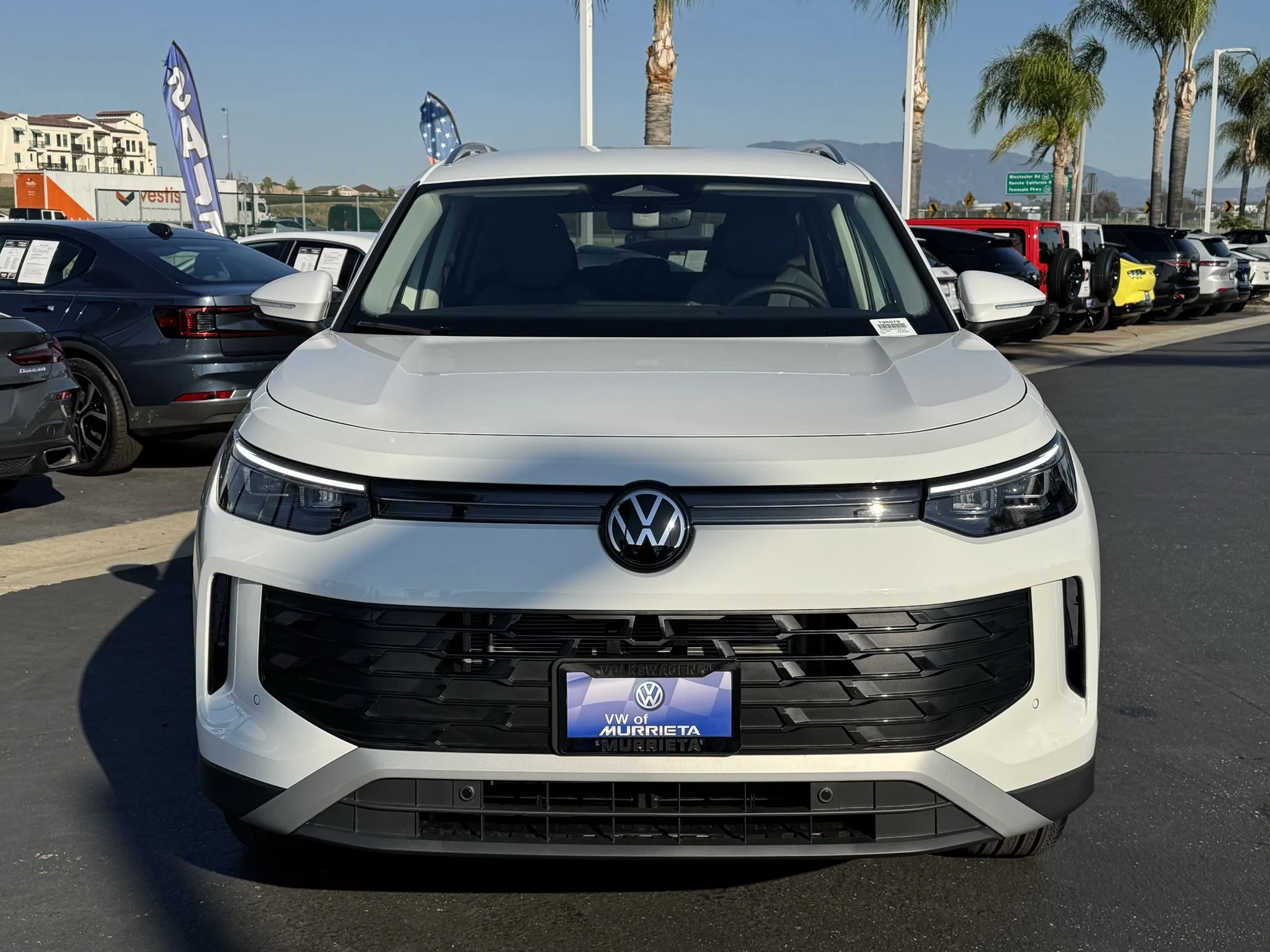 New 2026 Pure White Volkswagen SE image 5