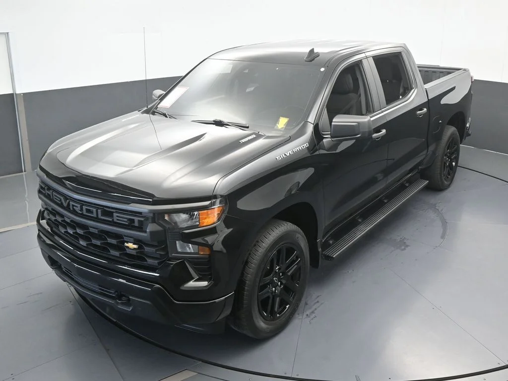 Used 2024 Black Chevrolet Custom image 41