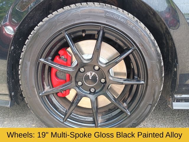 Used 2024  Volkswagen S image 19