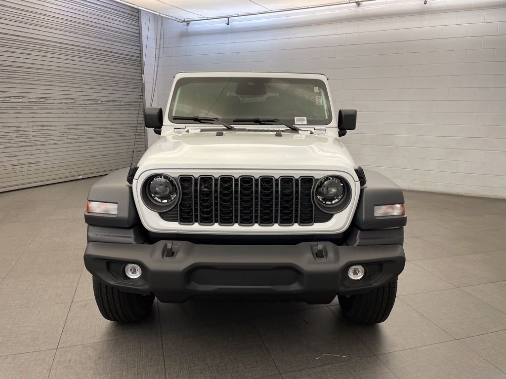 New 2026 Bright White Clear-Coat Exterior Paint Jeep Sport S image 6