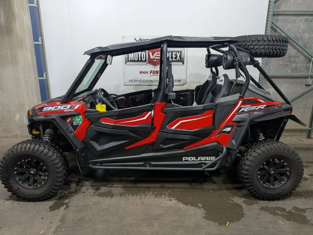 Used 2015 RED Polaris EPS Havasu Red Pearl image 1