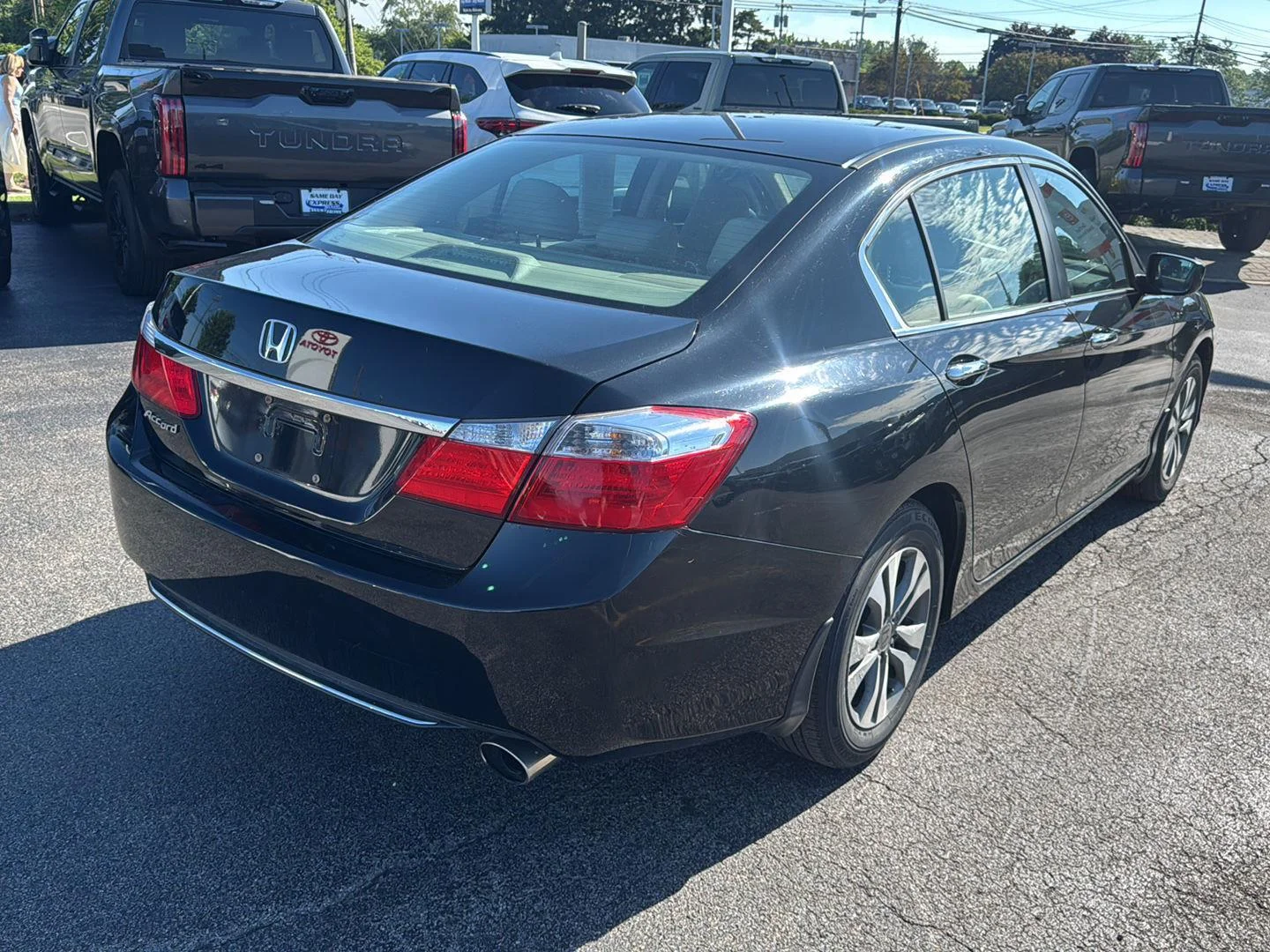 Used 2015 Crystal Black Pearl Honda LX image 6