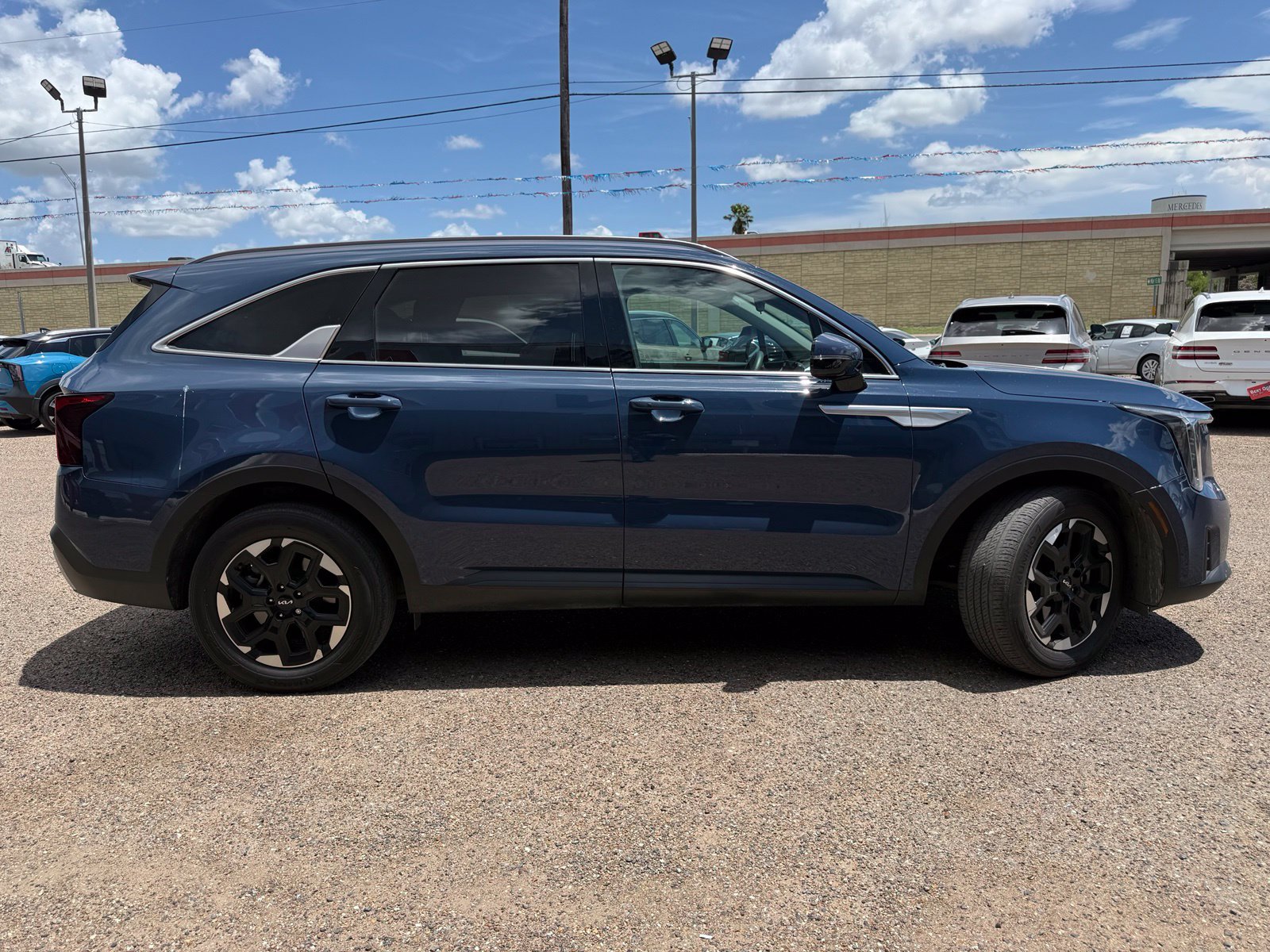 Used 2024 Black Kia S image 3