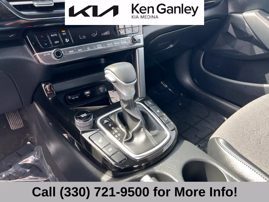 Certified Used 2024 Black Kia S image 33