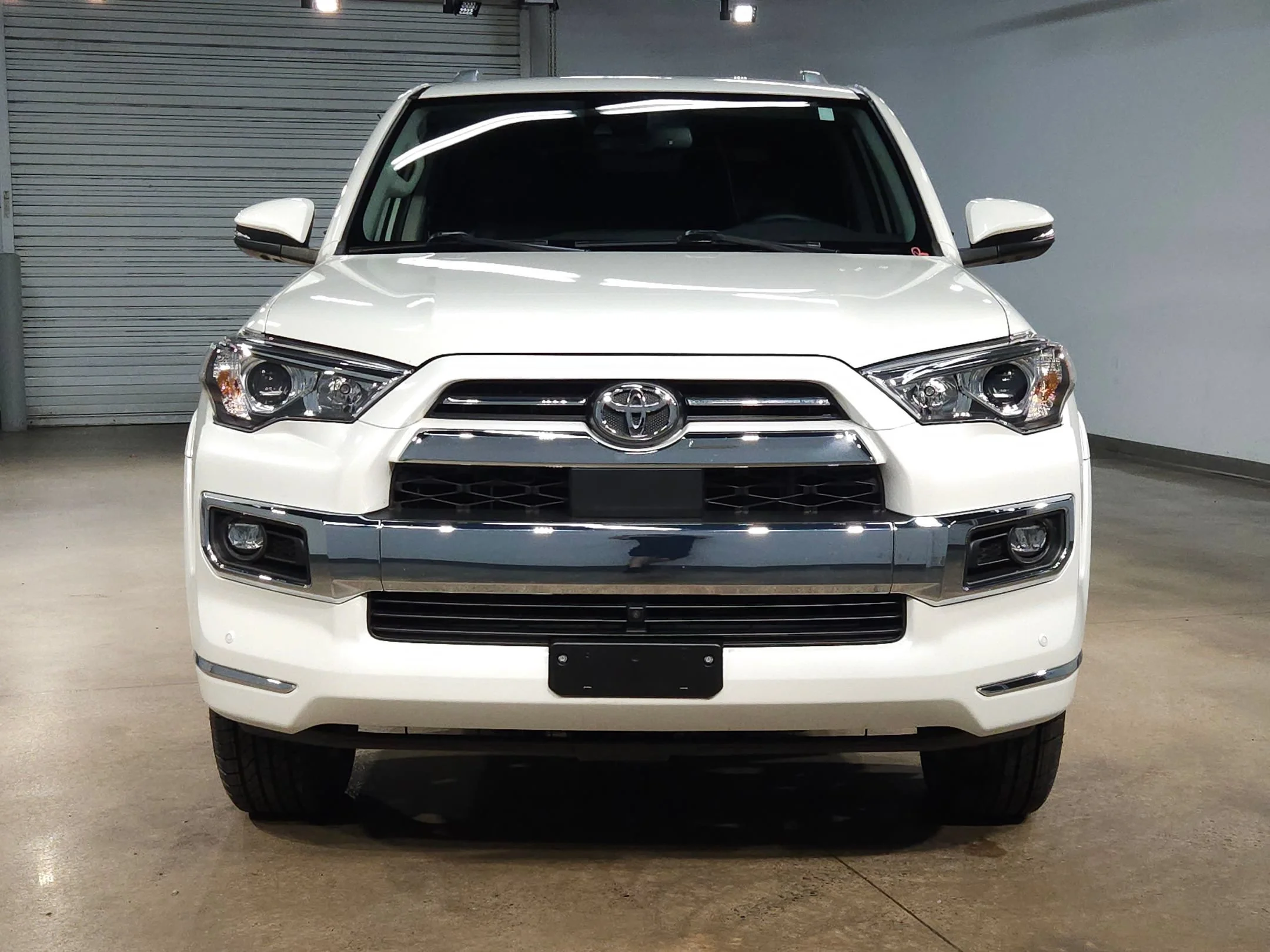 Used 2023 Blizzard Pearl Toyota Limited image 2