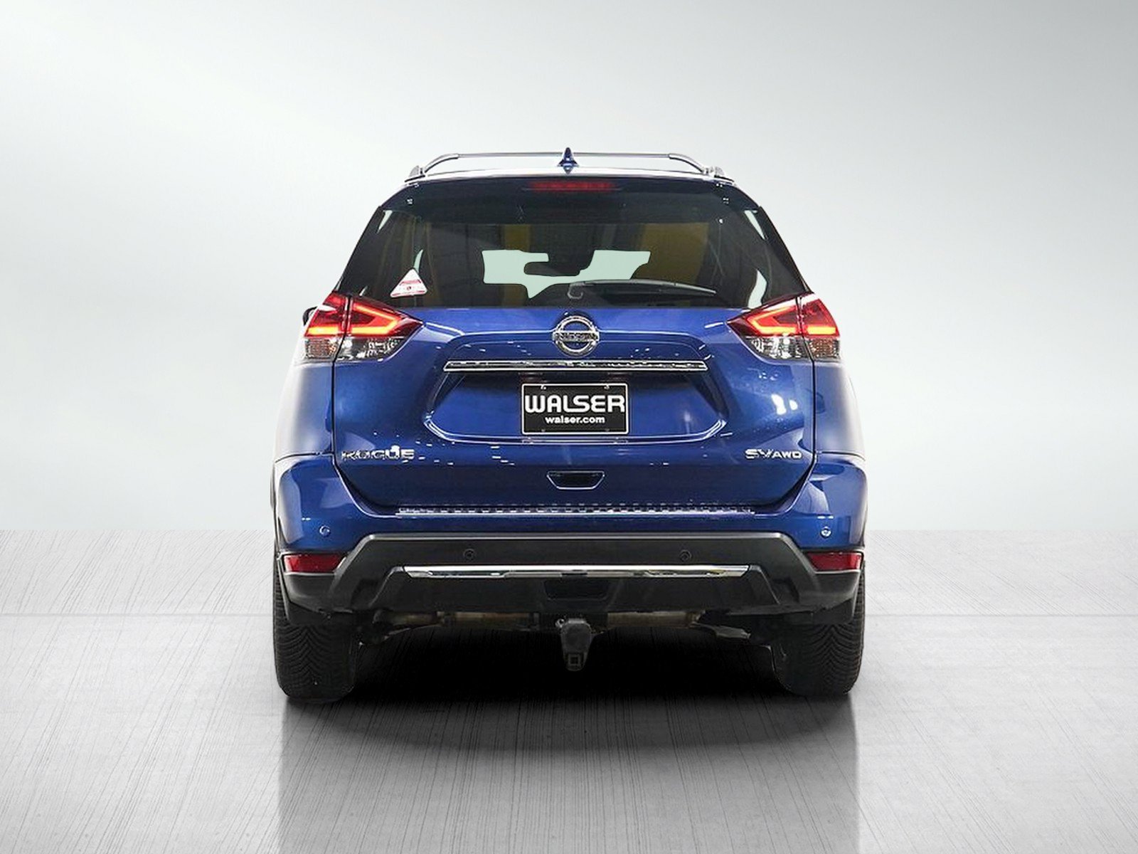 Used 2019 Caspian Blue Metallic Nissan AWD SV image 8