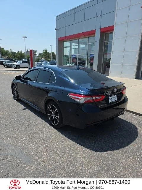 Used 2019 Blue Toyota SE image 3
