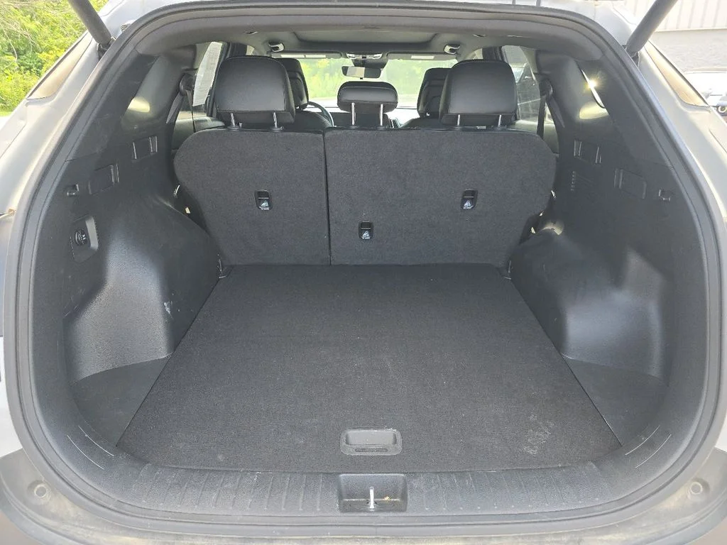 Used 2025 Gray Kia X-Line image 18