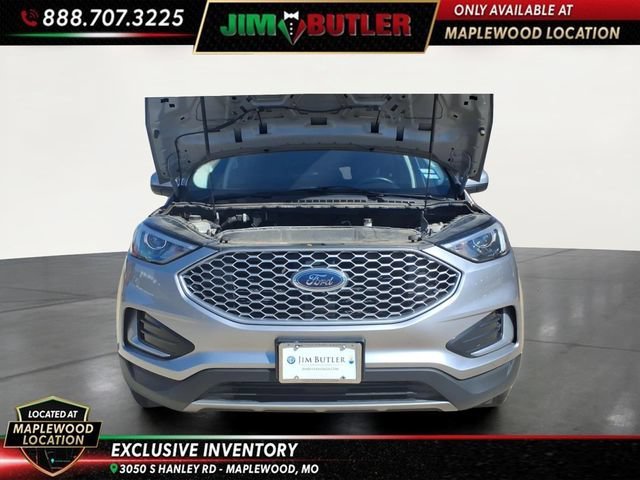 Used 2024  Ford SEL image 22