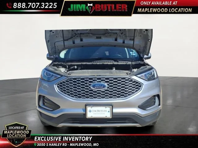 Used 2024  Ford SEL image 22