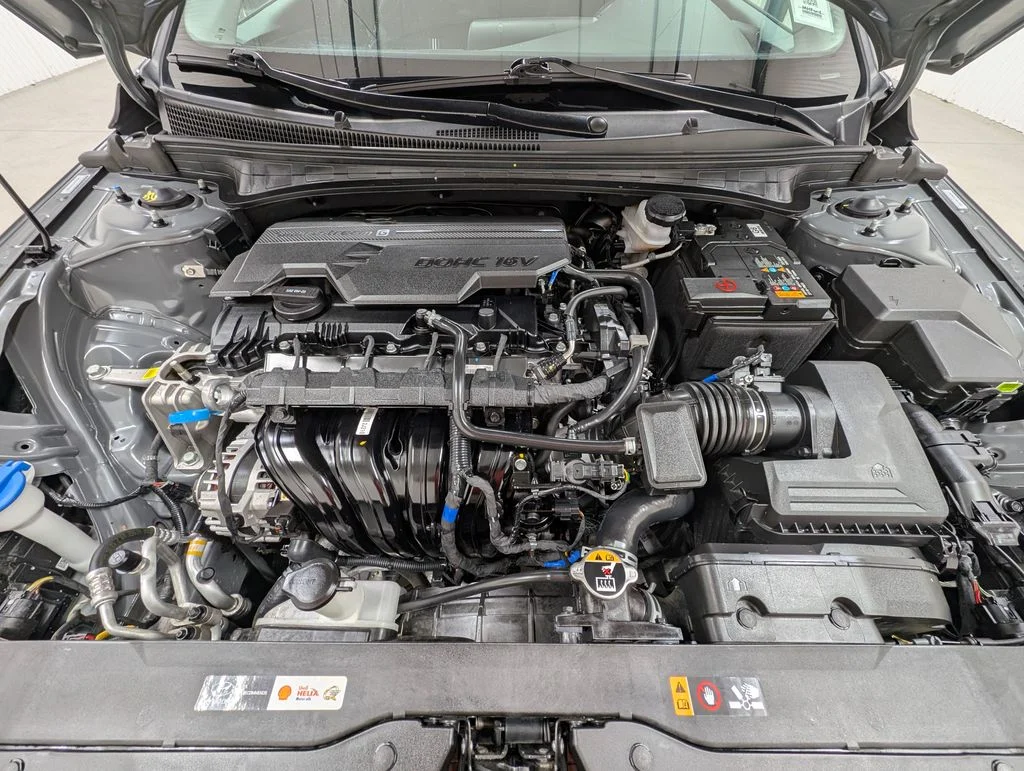 Certified Used 2025 Gray Hyundai SEL Convenience image 25