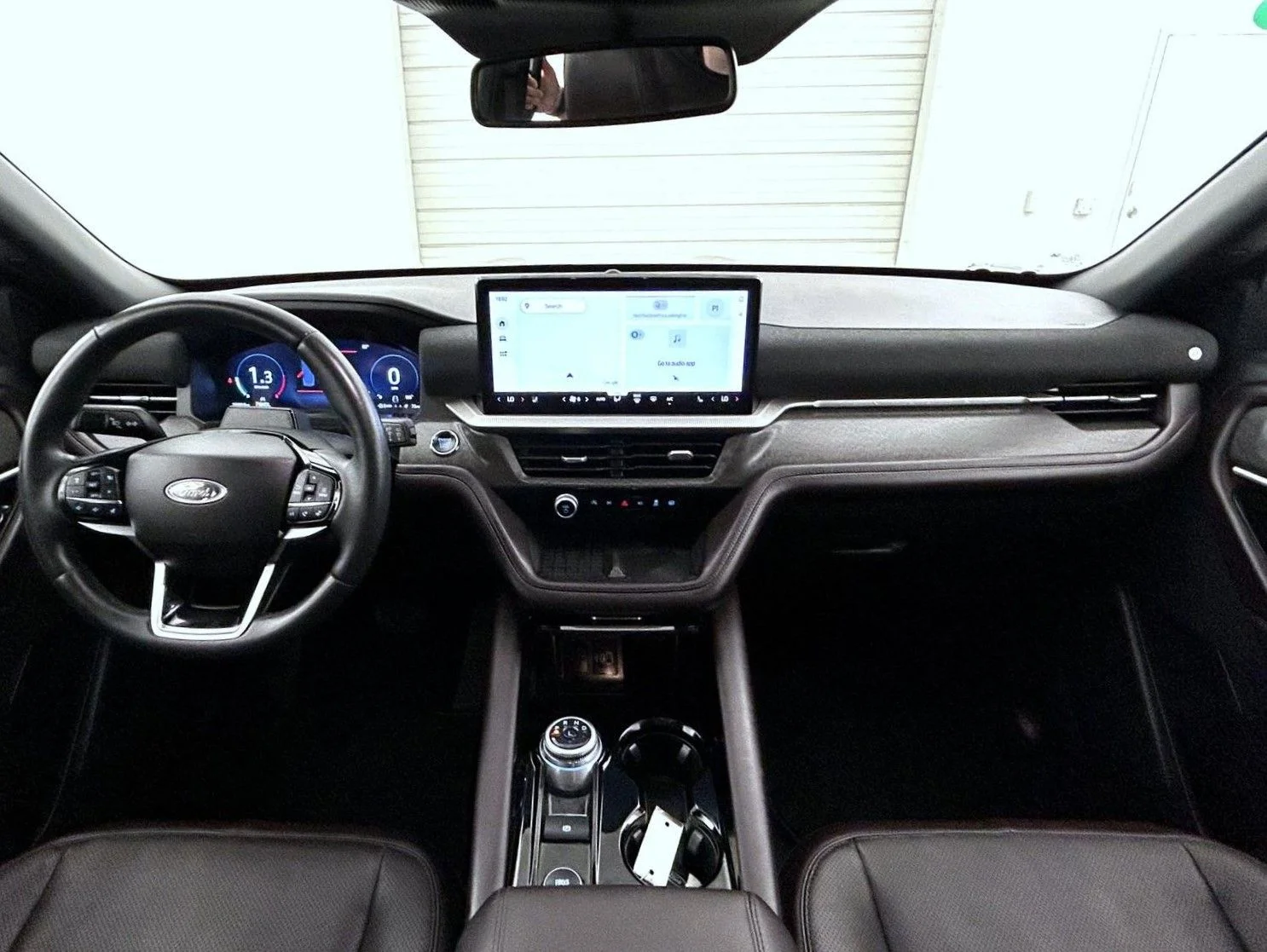 Used 2025 Gray Ford Platinum image 13