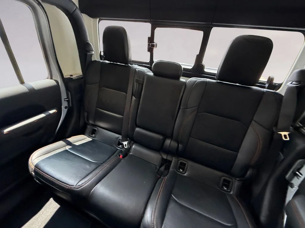 Used 2023 Silver Jeep Mojave image 16