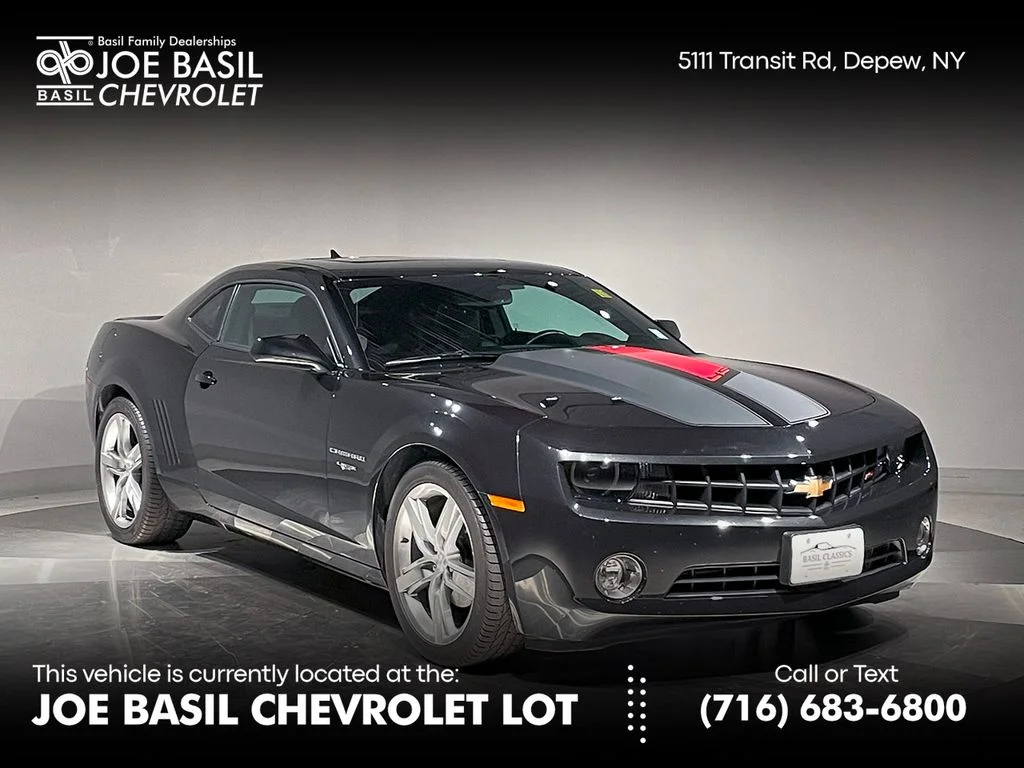 Used 2012 Black Chevrolet 2LT image 1