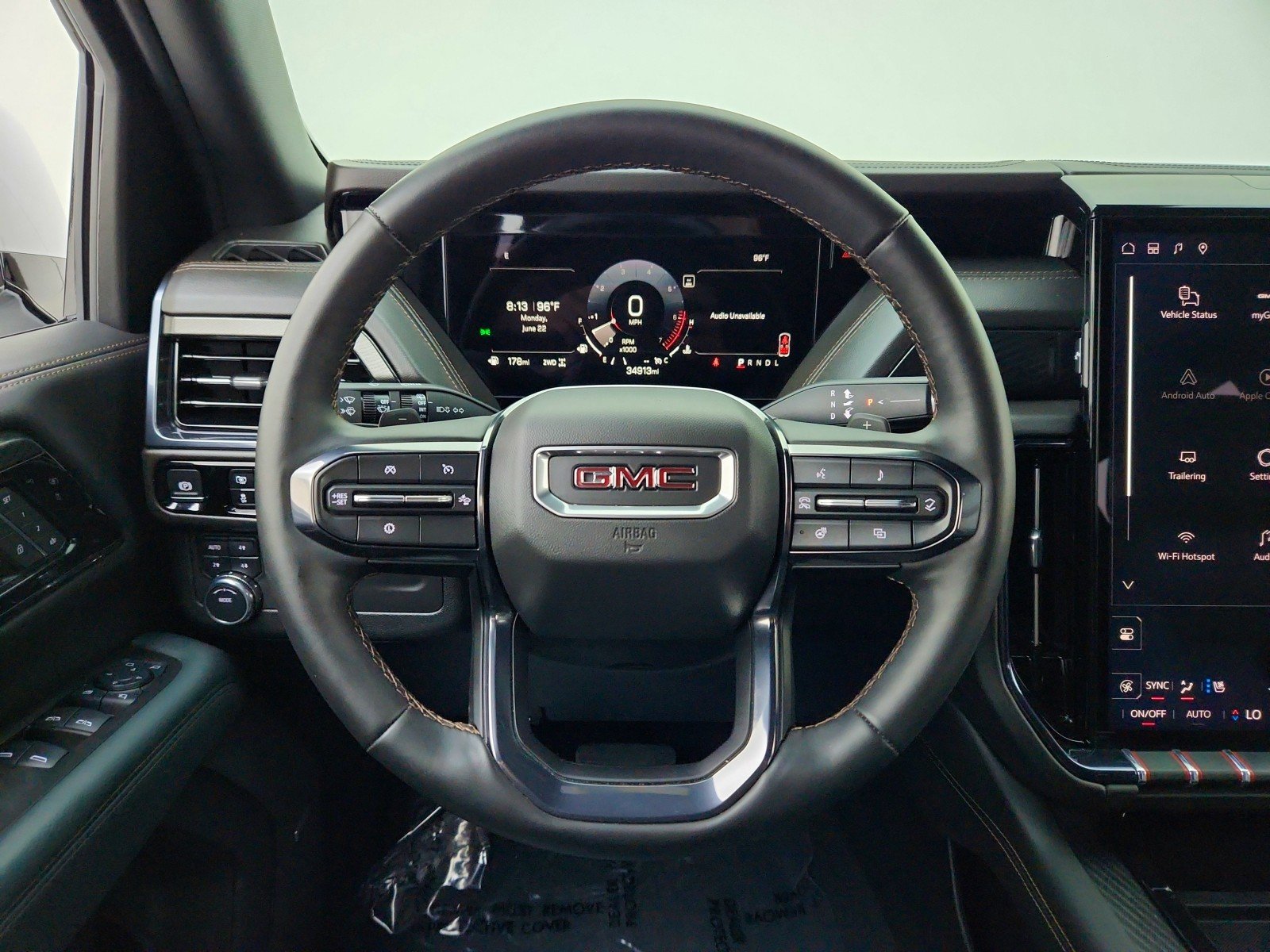 Used 2025 Summit White GMC AT4 image 21