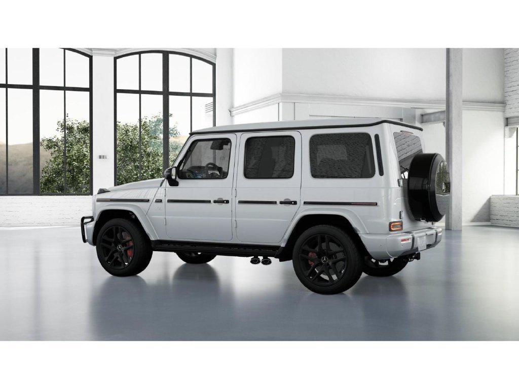 New 2027 MANUFAKTUR Moonlight White Metallic Mercedes-Benz AMG® G 63 SUV image 31