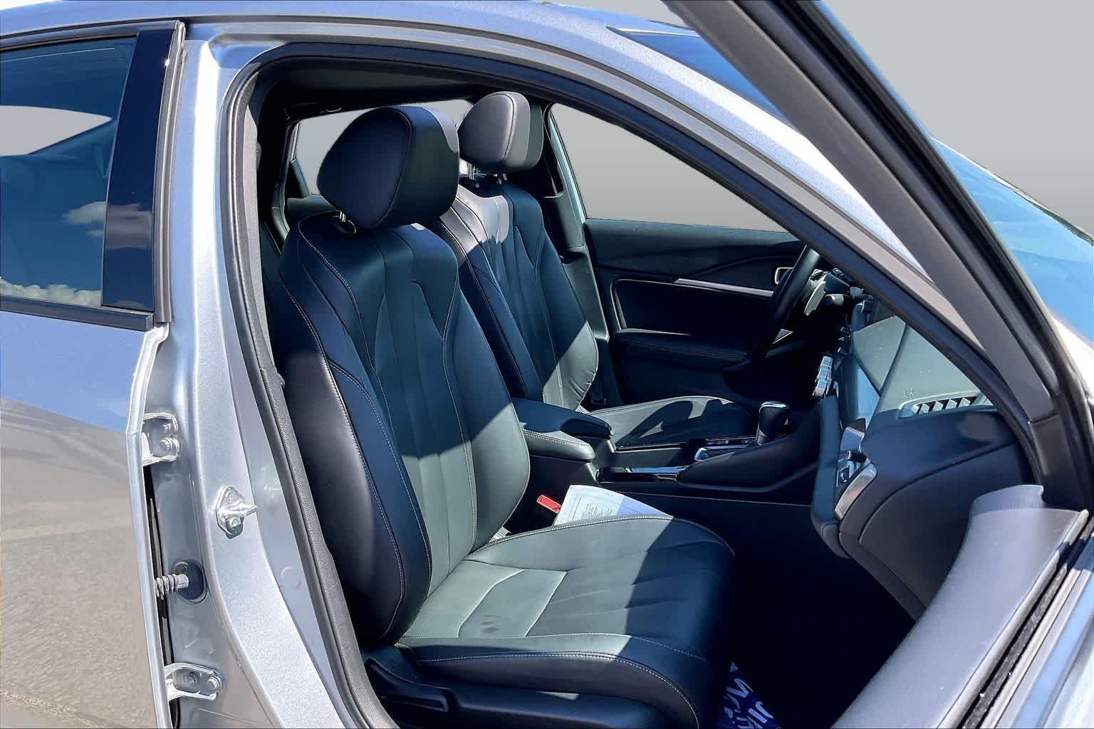 Certified Used 2024 Lunar Silver Metallic Acura A-SPEC image 9