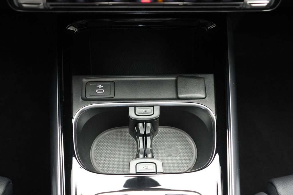 Certified Used 2026 Night Black Mercedes-Benz GLA 250 image 26