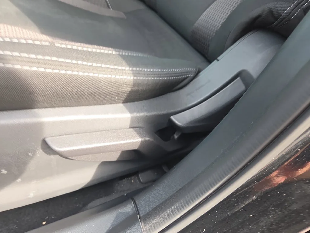 Used 2023 Black Subaru 2.5i image 26