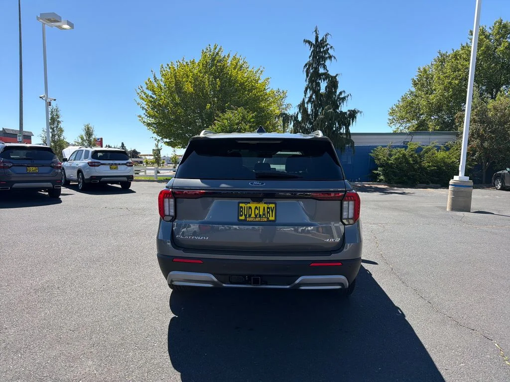 New 2026 Gray Ford Platinum image 4