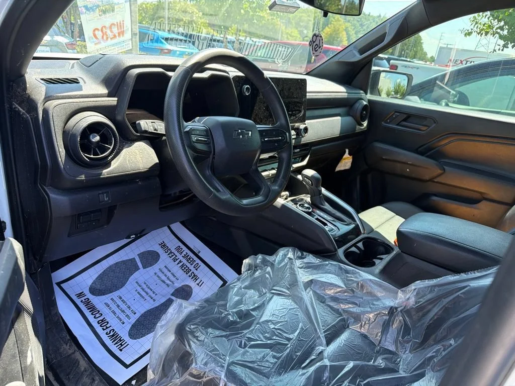 Used 2024 Summit White Chevrolet Trail Boss image 5