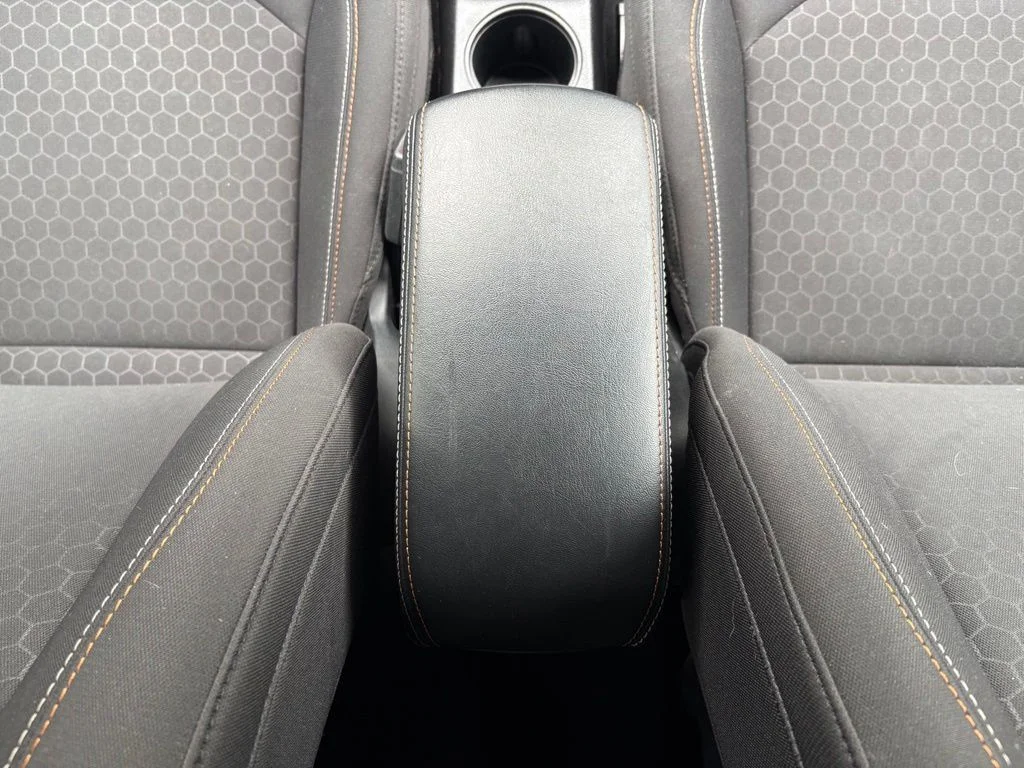 Used 2017 Silver Jeep Sport image 15