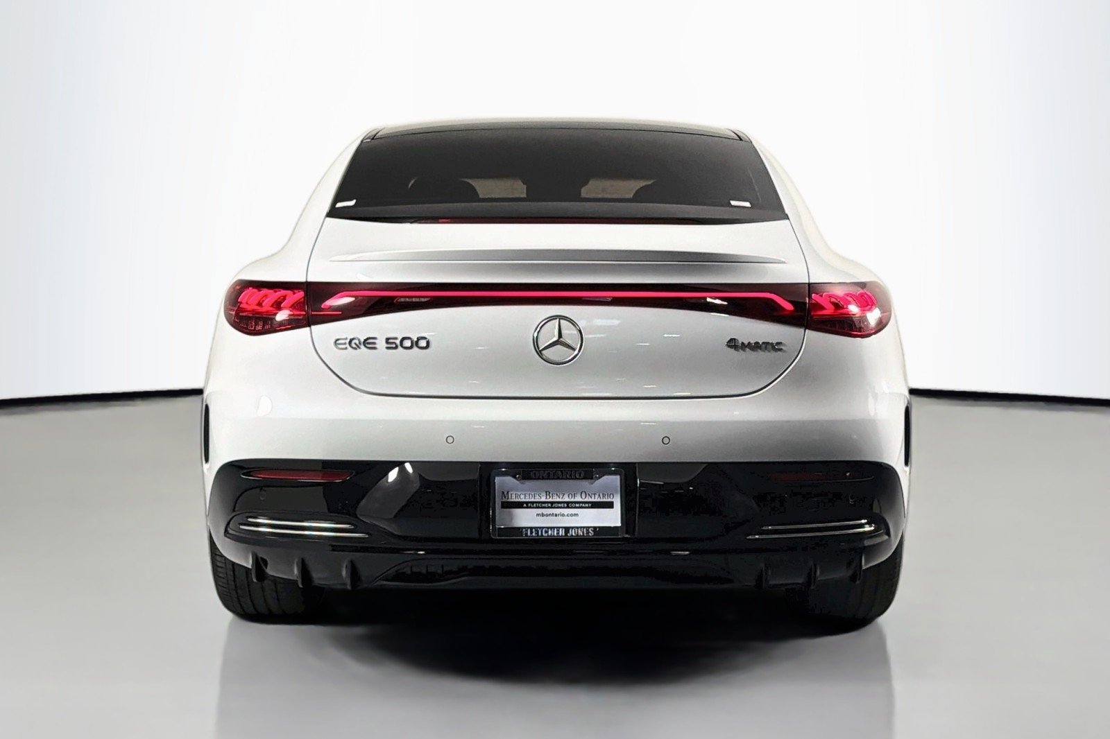 Certified Used 2023 MANUFAKTUR Moonlight White Metallic Mercedes-Benz 500 image 4