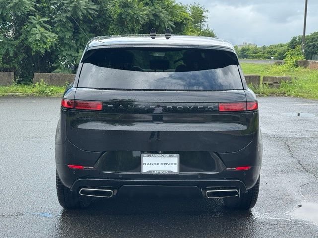 Certified Used 2024 Black Land Rover Dynamic SE image 4