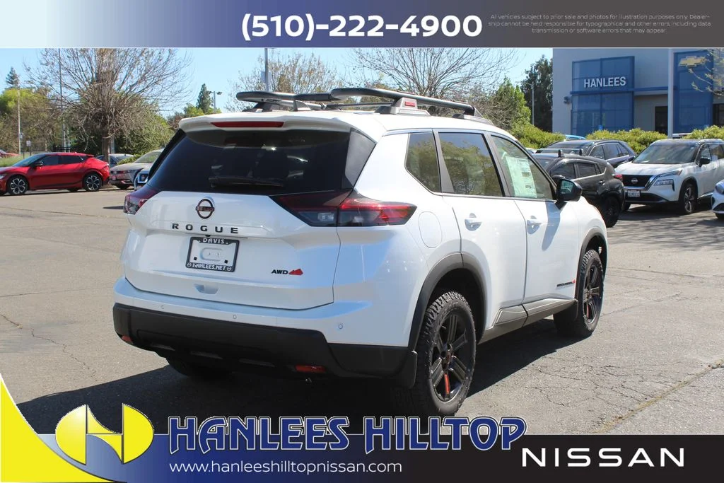 New 2026 Everest White Pearl TriCoat Nissan Rock Creek® image 7